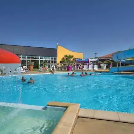 营地 5 Etoiles - Parc Aquatique - Eecdae Saint-Jean-dʼOrbetiers