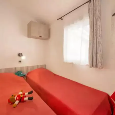 Zecamping 5 Familial Parc Aquatique Locatif Tv Bbq Clim 32m2 5* Saint-Jean-dʼOrbetiers